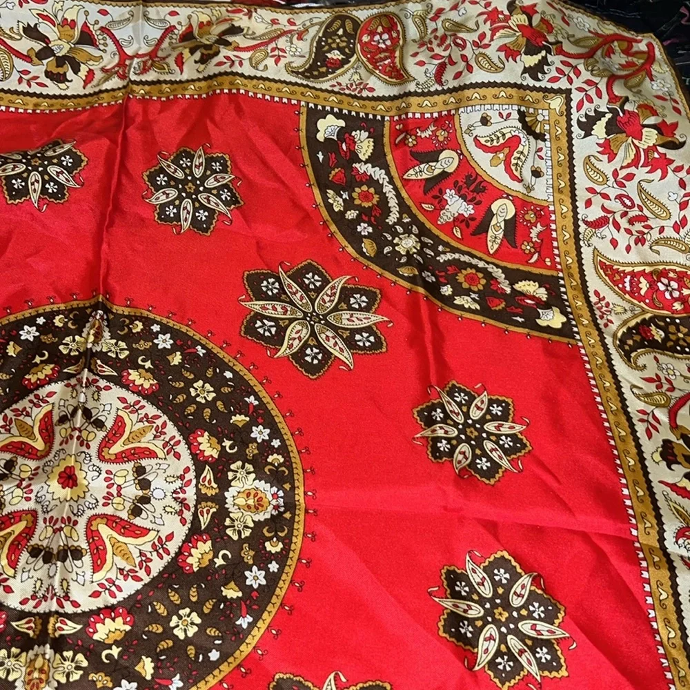 Vintage hand rolled silk scarf 30” square